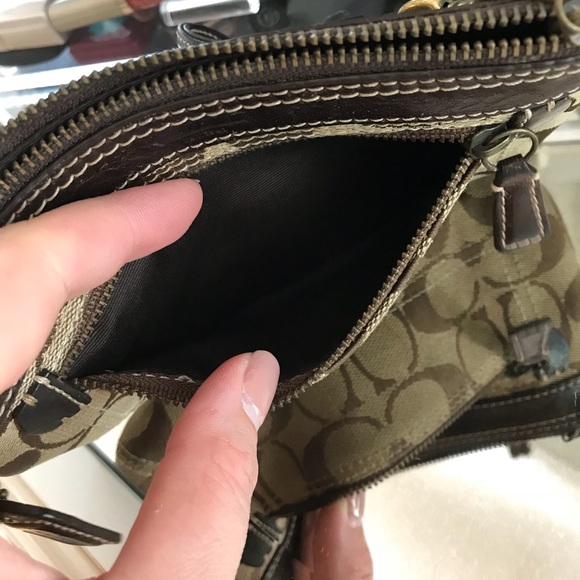 Classic Coach Wristlet - Picture 3 of 5